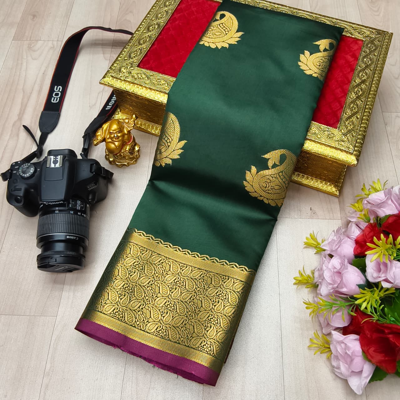 Contrast Border with Rich Pallu Semi Soft Silk Saree